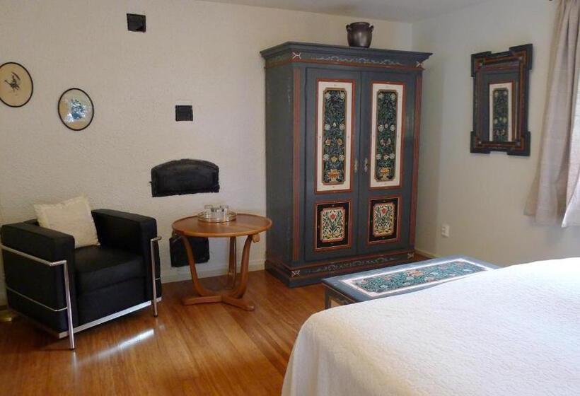 جناح, Lilla Trulla Gårdshotell   Feels Like Home