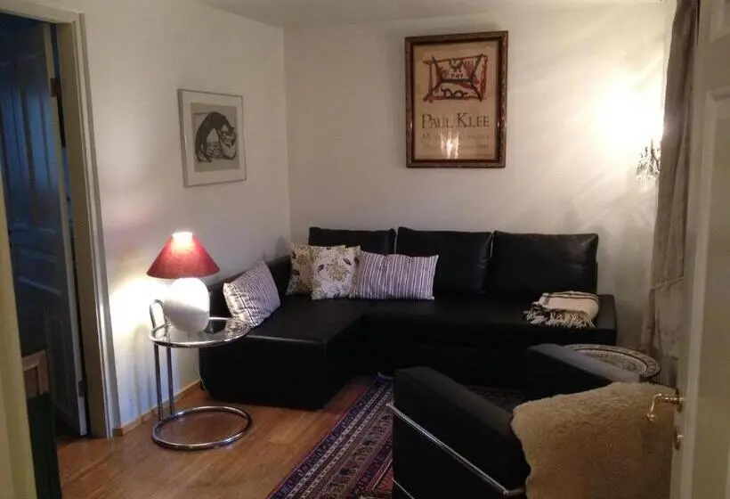 スイート, Lilla Trulla Gårdshotell   Feels Like Home
