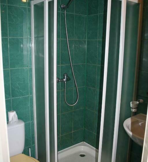 חדר אקונומי, Fkoka