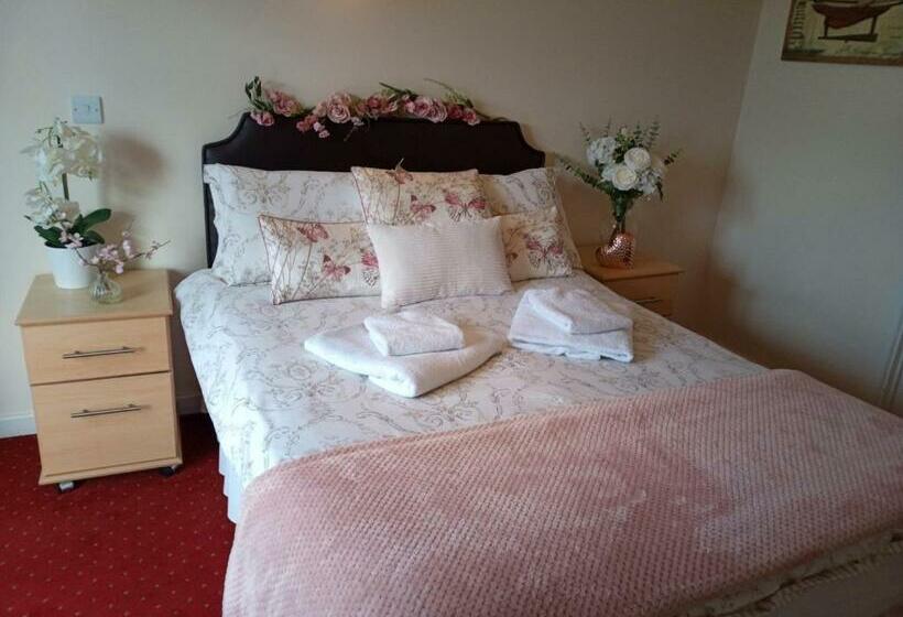 Номер Superior, Fox And Hounds Country Inn