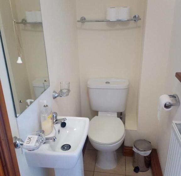 Номер Стандарт Индивидуальный, Fox And Hounds Country Inn