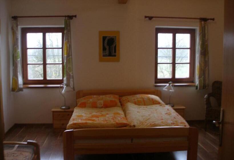 패밀리 룸 가든 전망, Ekofarma Bílý Mrak