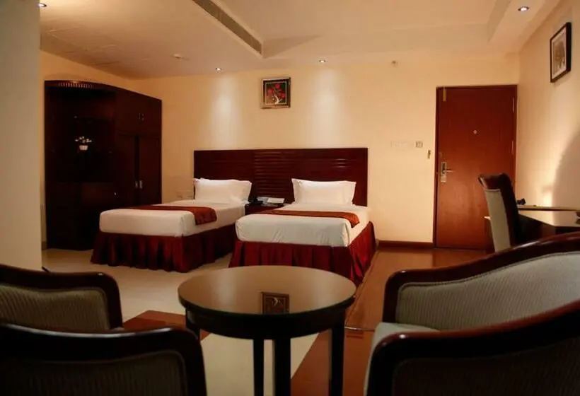 Quarto Premium, Hiton