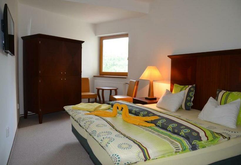 Номер Стандарт, Labská Bouda