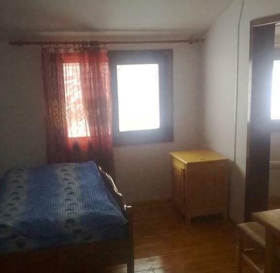 جناح, Pensiunea Scarisoara