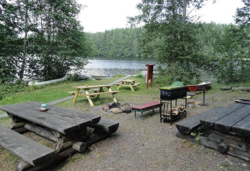 经济四人房间, Kuhasensaari Lomakeskus