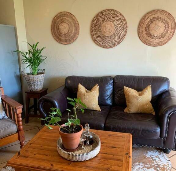 جناح, Berghouse And Cottages