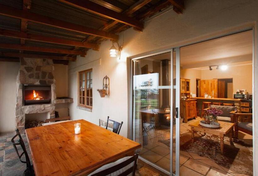 جناح, Berghouse And Cottages