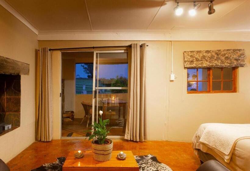 جناح, Berghouse And Cottages