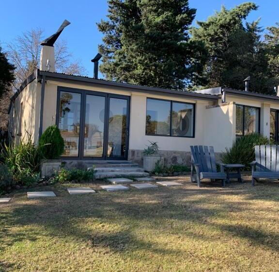 جناح, Berghouse And Cottages