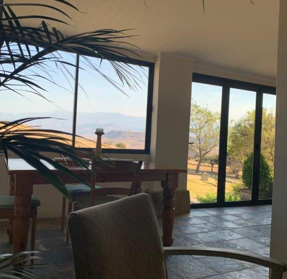 جناح, Berghouse And Cottages