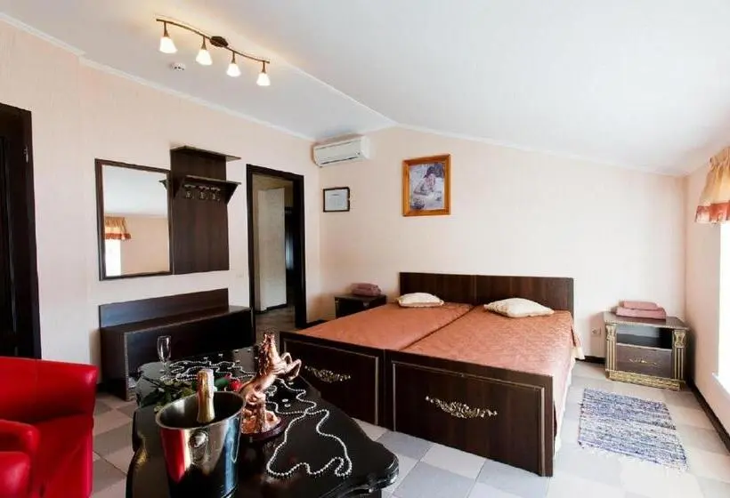 スタンダードルーム, Dergachov Guest House