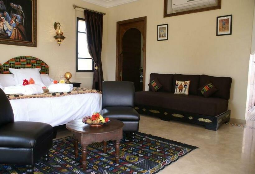 山の見えるジュニアスイート, La Kasbah Aalma D'or