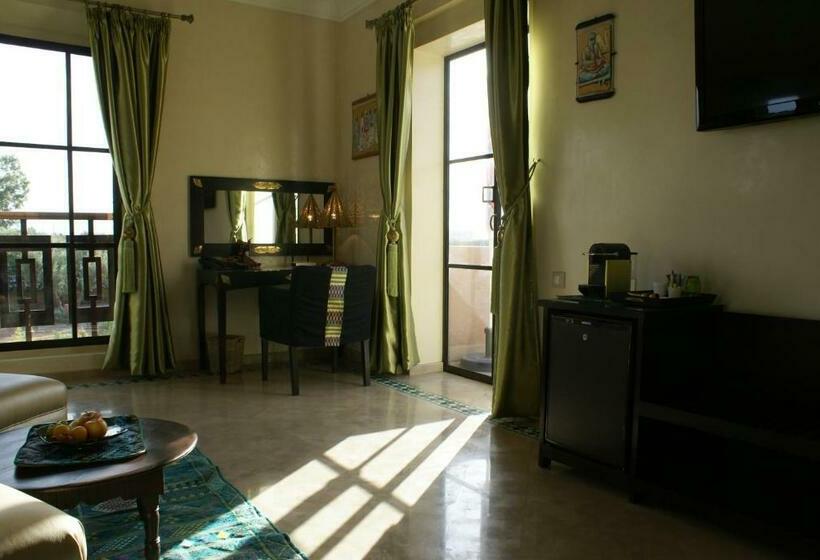 プールビュージュニアスイート, La Kasbah Aalma D'or