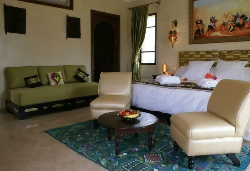 プールビュージュニアスイート, La Kasbah Aalma D'or