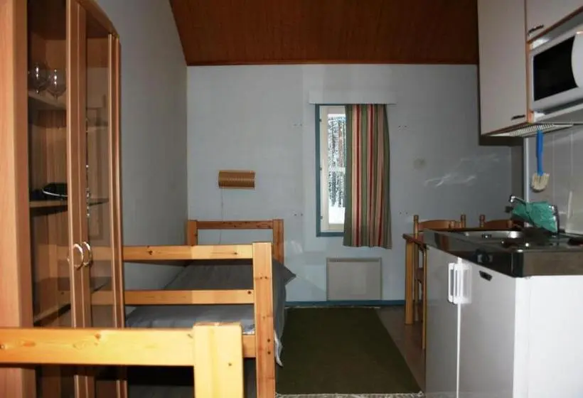 スタンダード４人部屋, Lohijärven Eräkeskus