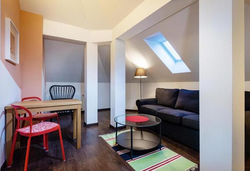 Апартаменты 1 Спальня с Балконом, Penzión Pavčina Lehota