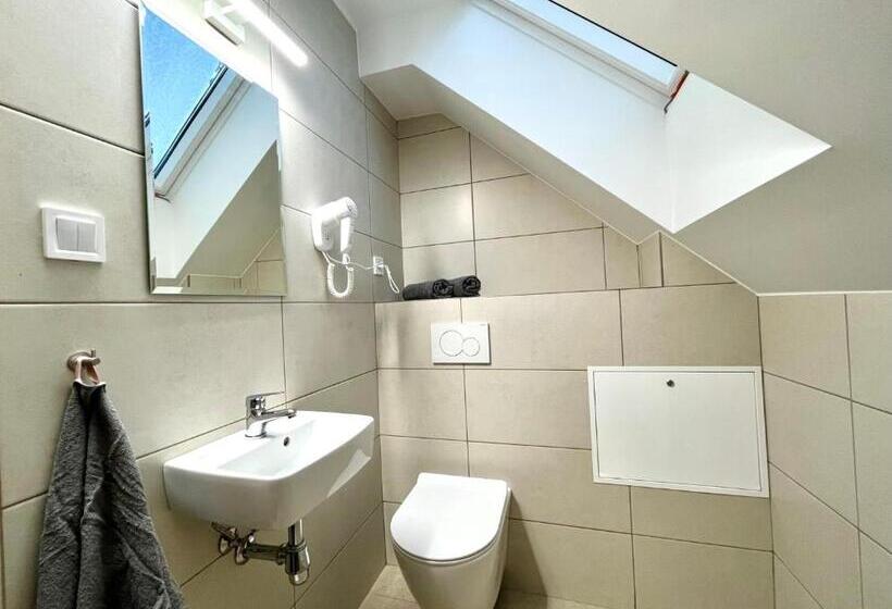 Семейный Номер, Penzión Pavčina Lehota