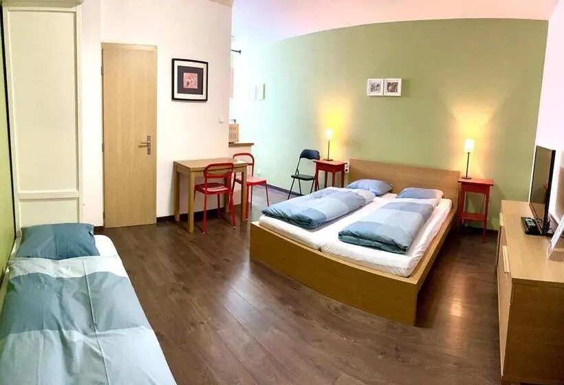 デラックスルーム, Penzión Pavčina Lehota
