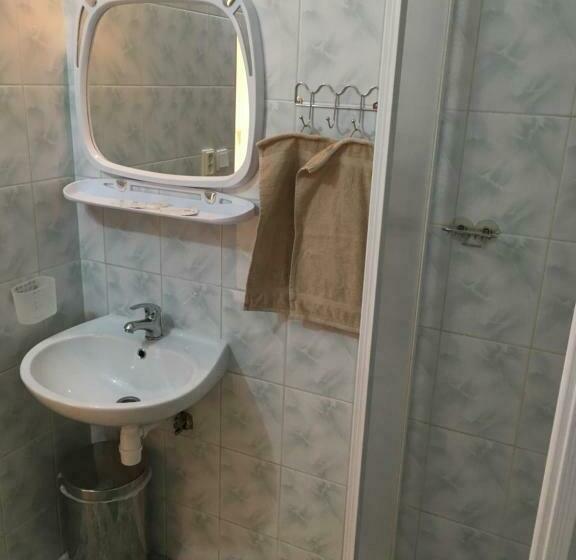 חדר סטנדרט עם מרפסת, Penzion Kycera