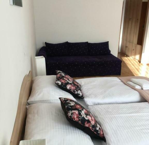 חדר סטנדרט עם מרפסת, Penzion Kycera