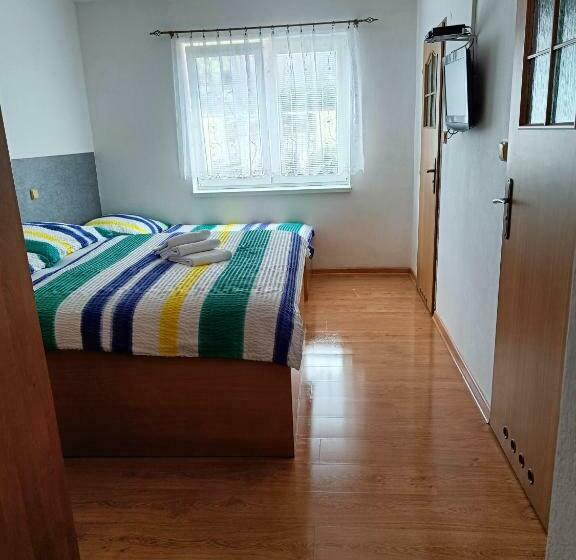 غرفة قياسية ثلاثية, Rekreačný Dom Railip