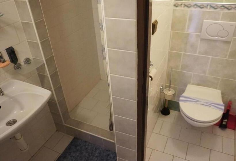 스위트, Pension Karolína