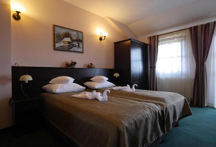 اتاق استاندارد با بالکن, Pensiunea Vis Alpin Belis