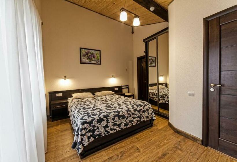 آپارتمان دوبلکس 1 خوابه, Alpiyskiy