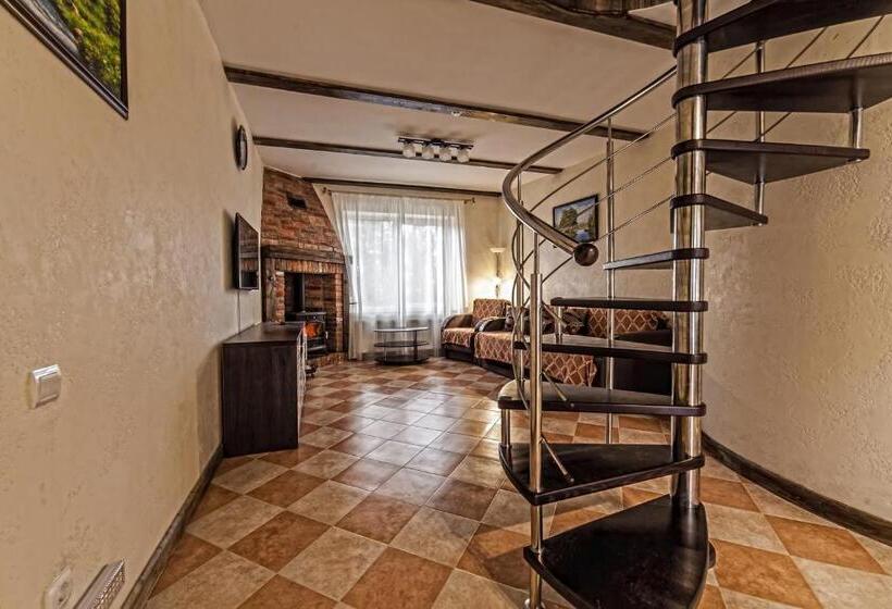 آپارتمان دوبلکس 1 خوابه, Alpiyskiy