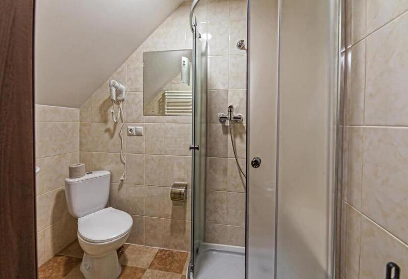 اتاق پنت هاوس, Alpiyskiy