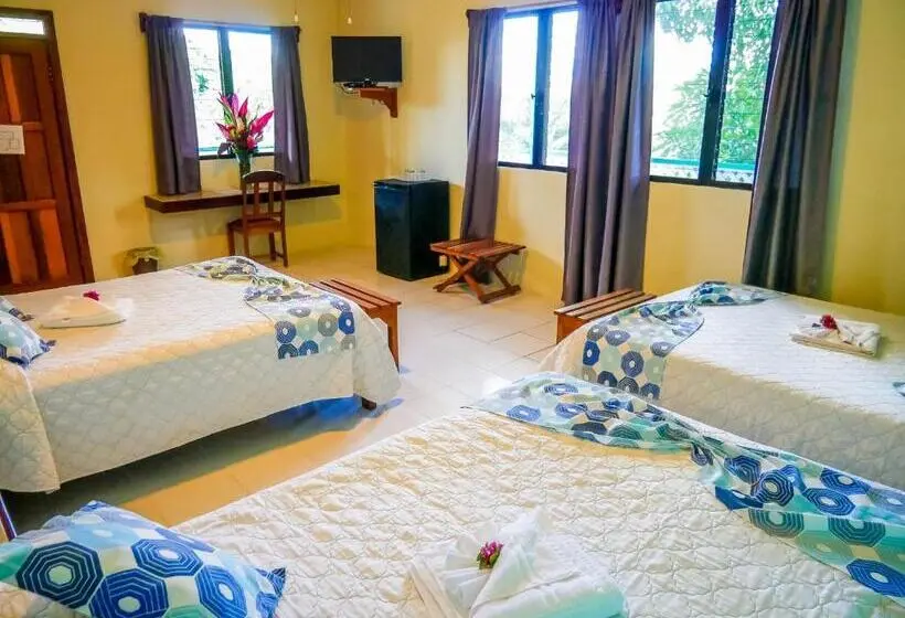 Deluxe-perhehuone, Drift Inn Cayo