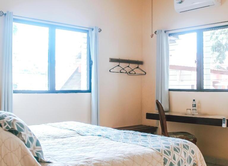 Номер Стандарт, Drift Inn Cayo