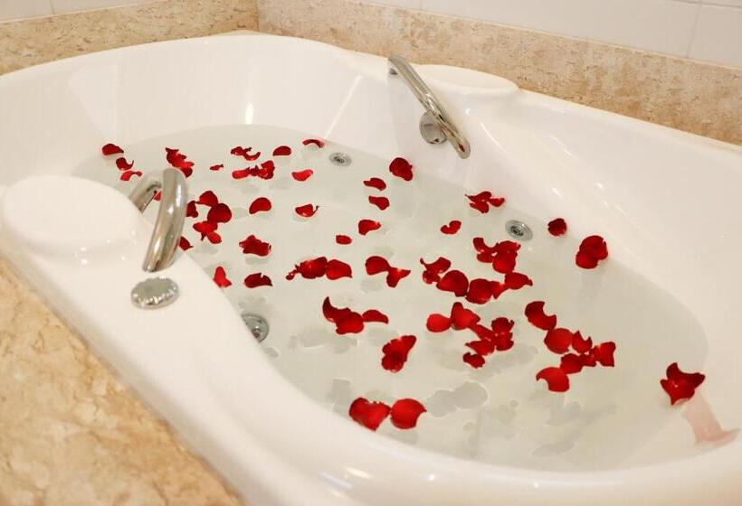 Люкс Кровать Кинг, Ecovilly