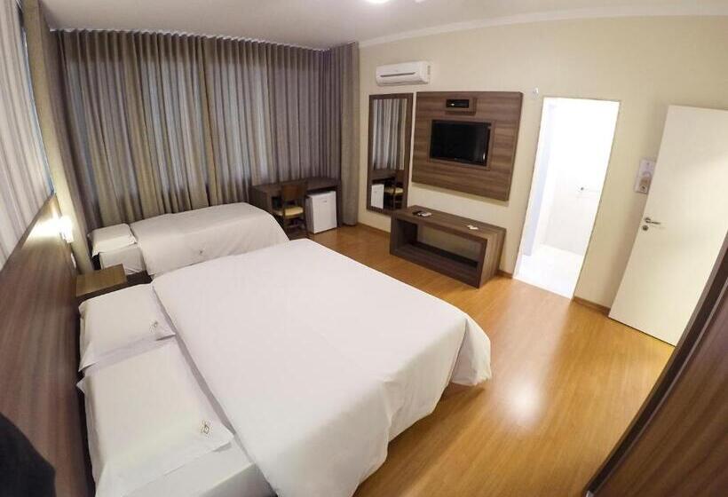 Suite with lake view, Ecovilly