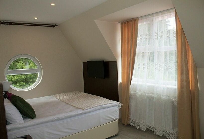 Номер Deluxe, Green Valley Savsat