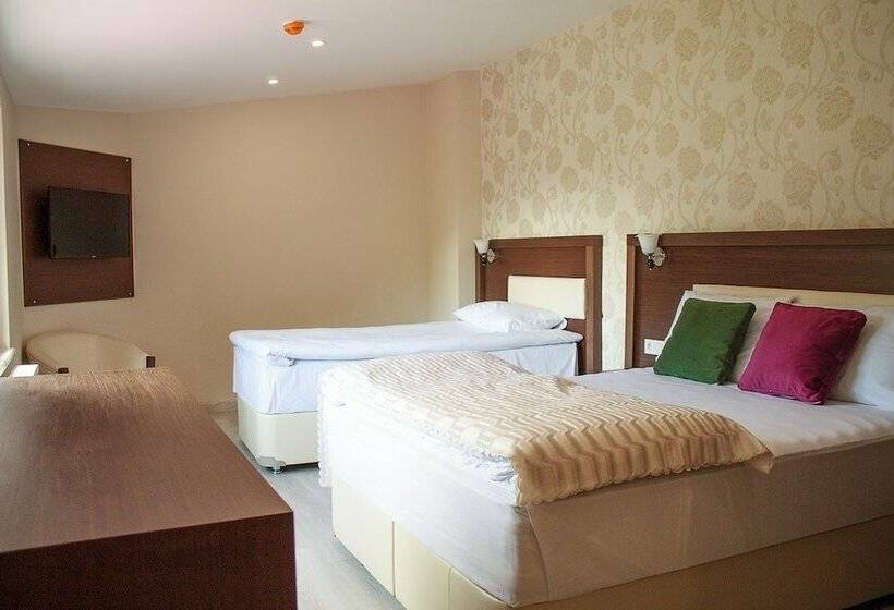 Номер Deluxe, Green Valley Savsat