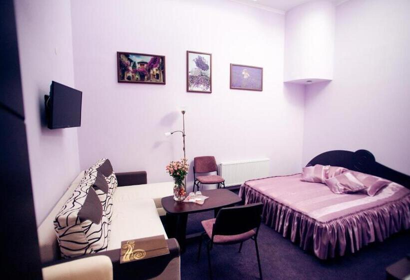 Komfort Zimmer, Terminala