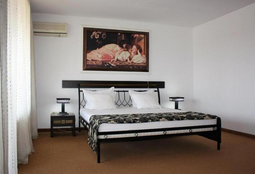 Номер Deluxe с Балконом, Villa Verde
