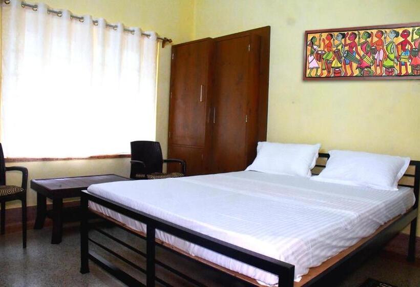 带大床的复式套间, Jhargram Eshani Hotels And Guest House