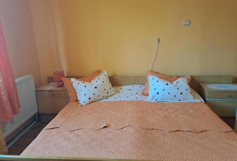 غرفة قياسية حمام مشترك, Casa Dana