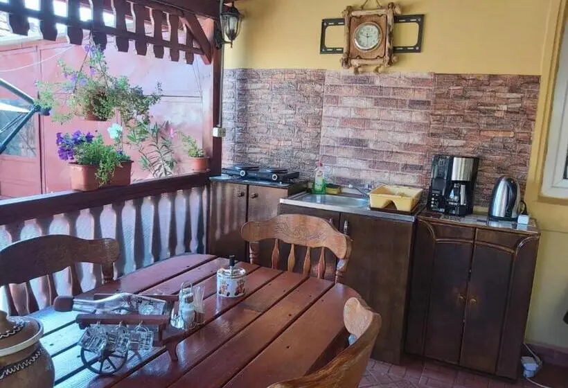 خانه 2 خوابه, Casa Dana