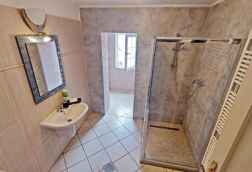 스탠다드 룸 킹사이즈 침대, Casa Giulia