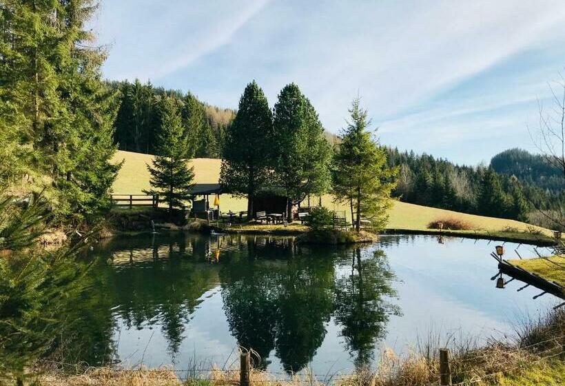 Семейный Номер, Forellenwirt Bacher