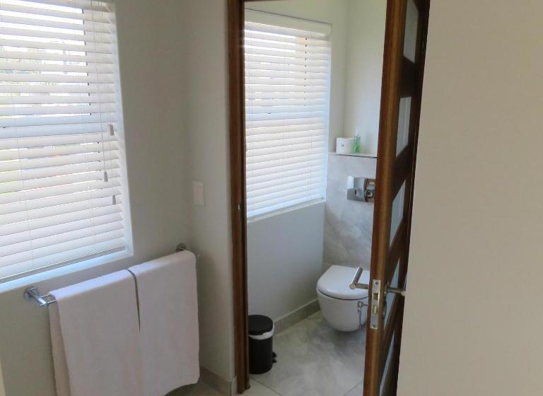 Superior suite with view, Gull On The Bay Boutique Guest House