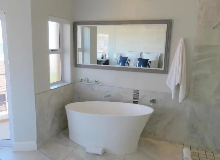 Superior suite with view, Gull On The Bay Boutique Guest House