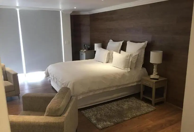 プールビュースイート, Gull On The Bay Boutique Guest House