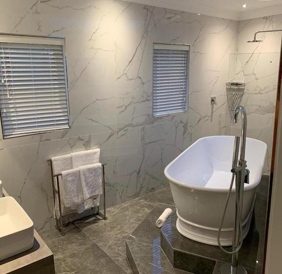 측면 바다 전망 스위트, Gull On The Bay Boutique Guest House