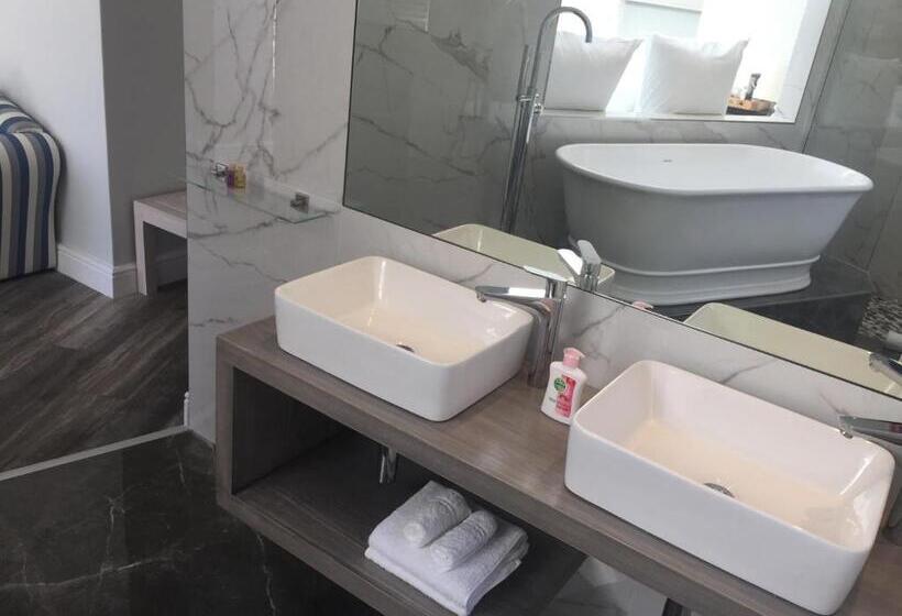 측면 바다 전망 스위트, Gull On The Bay Boutique Guest House