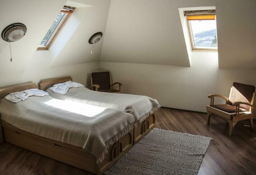 스탠다드 룸, Pensiunea Bella Vita